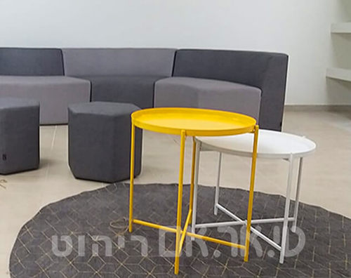שולחן המתנה