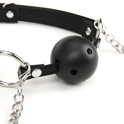 גאג בול קינקי שחור בד סקוץ עם מצבטי פטמות Lux Fetish - Breathable Ball Gag With Nipple Chain