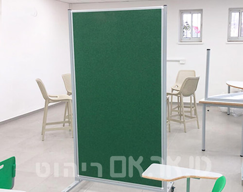 מחיצה נייד לבד