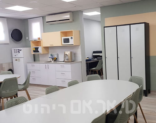 שולחן אליפסה
