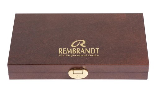 ערכה מפוארת של  24 קוביות של צבעי מים מקצועיים REMBRANDT בקופסת עץ + אביזרים
