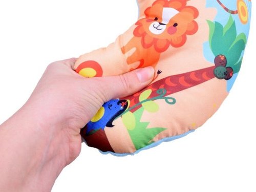 כרית פעילות לתינוק מבית Pit Toys - ג'ירפה