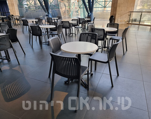 כסאות דגם גרנד פסים