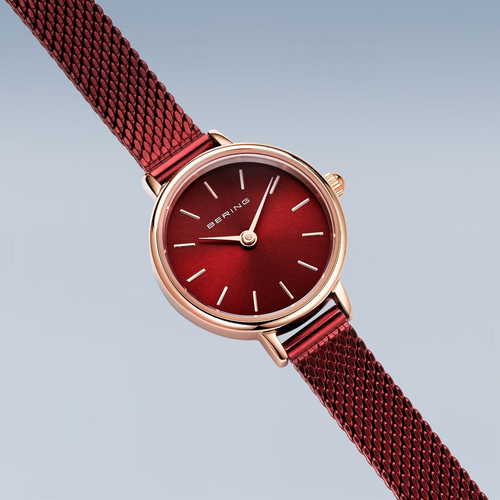 Bering 11022-363-Lovely-5-GWP190 סט עם צמיד לנשים