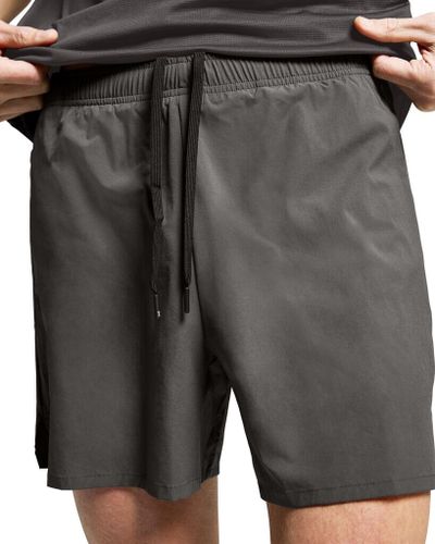 On Essential Shorts Shadow M מכנסי ריצה קצרים גברי