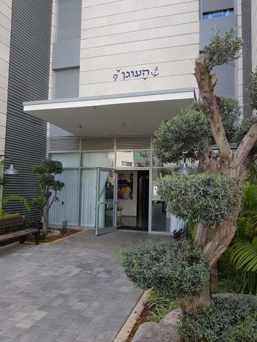 שלט רחוב ומספר לבניין קומות (התאמה לפי דרישה)