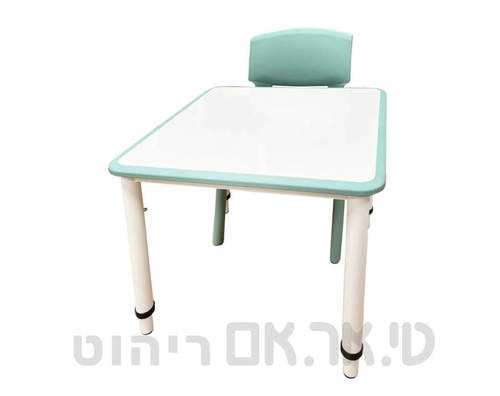שולחן אופיר עם קנו ירוק פסטל