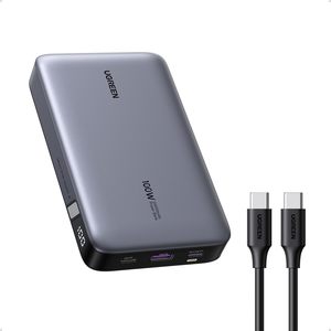 סוללת גיבוי בעלת טעינה מהירה 100W 20000mAh עם יציאות USB-C x2 ו-USB-A מבית UGREEN