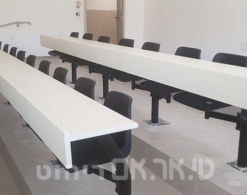 כיתת לימוד בעיר הבהדים