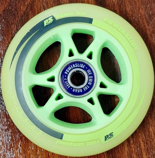 סט של 8 גלגלים כולל מיסבים וספייסרים POWERSLIDE 90MM 83A WHEELS 8PACK