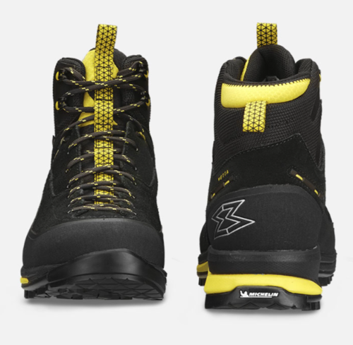 נעלי טיול VETTA TECH GTX שחורות - GARMONT