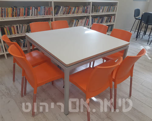 שולחן אוכל דגם צבר