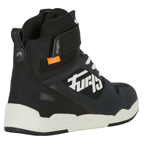 נעלי רכיבה חסינות מים פוריגן שחור -  FURYGAN GET DOWN D3O SHOES
