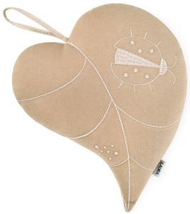 כרית נוי מבד 100% כותנה עם רקמה EMB - חיפושית