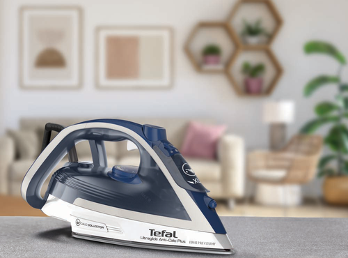 מגהץ אדים 2,800 וואט Tefal FV5820GO
