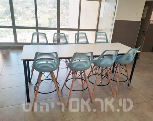 שולחן בר על בסיס רגל תומר