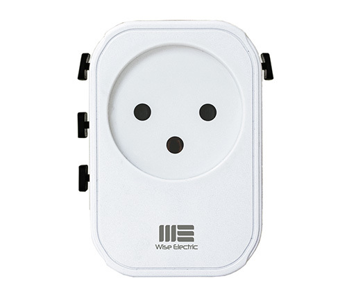 מתאם נסיעות אוניברסלי תקני Wise Electric 909IL - צבע לבן 150 מדינות 