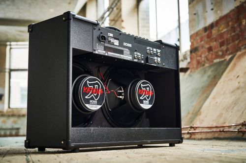 זוית נוספת Boss Katana-100/212 Gen 3 Guitar Amplifier