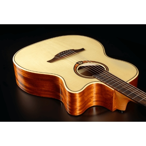זוית נוספת Lag Guitars Tramontane 88 T88 ACE