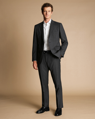 חליפה סלים פיט אפורה -Ultimate Performance Birdseye Suit - Grey