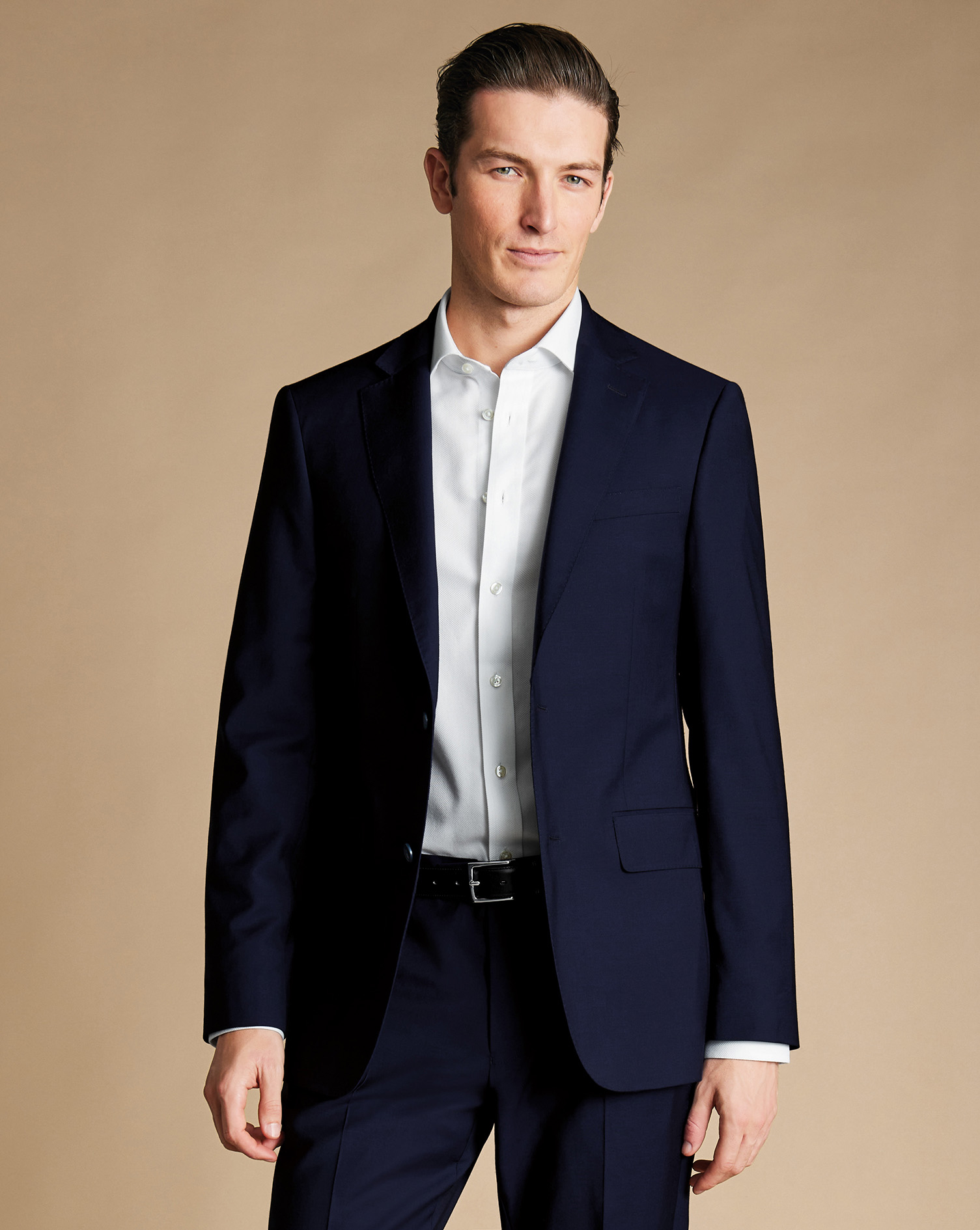 חליפה יוקרתית מבד איטלקי סלים פיט כחולה - Dark navy tropical slim fit Italian suit  