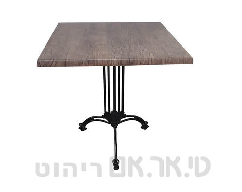 שולחן עם פלטה מרובעת
