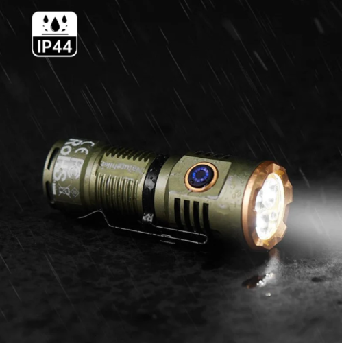 פנס יד נטען מקצועי 1000 LUMINS מאיר למרחק 80 מ' NATUREHIKE