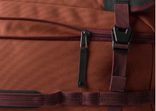 מזוודת עליה למטוס Gear Warrior XE 4-Wheel Carry-On SEQUOIA