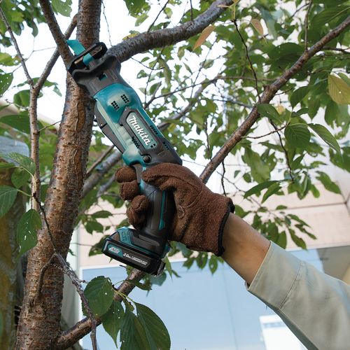 מסור חרב 12V נטען גוף MAKITA JR103DZ