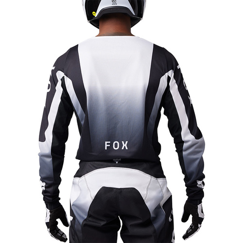 חליפת פוקס 180 שחור לבן - FOX 180 LEAN EXTD V25