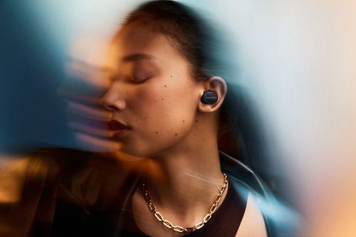 Bowers & Wilkins Pi8