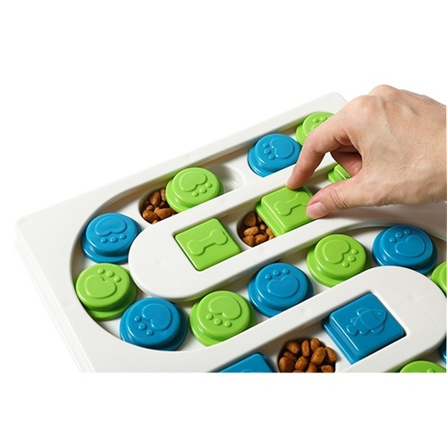 משחק חשיבה מבוך לכלב ולחתול