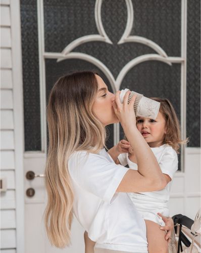 כוס לשתייה חמה PLA 100% מחומרים טבעיים עם מגן סיליקון