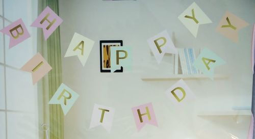 שרשרת קישוט דגלים מנייר ליום הולדת HAPPY BIRTHDAY, צבעי פסטל