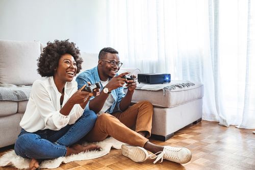 מקרן לייזר Optoma UHZ55 WIFI 4k