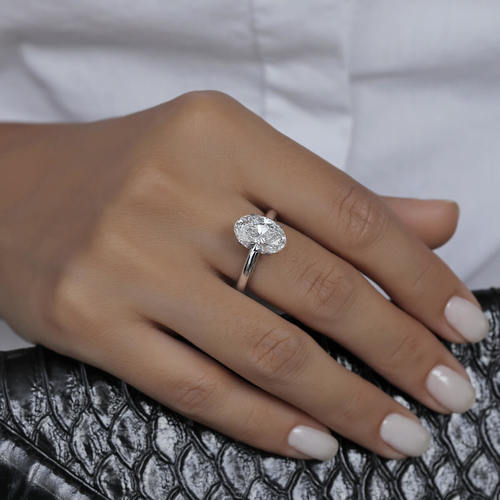 טבעת אירוסין יהלום אובל 4.0ct זהב 14K
