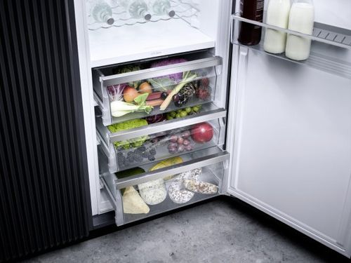 מקרר בלבד אינטגרלי מלא דגם K 7743 F מילה Miele