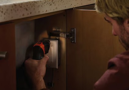 מברג חשמלי נטען Black+Decker CS3653LC 3.6V