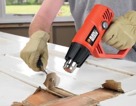 אקדח חום כולל אביזרים Black+Decker KX2001K-QS 2000W