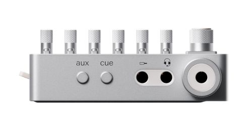 זוית נוספת Teenage Engineering TX-6 Field Mixer