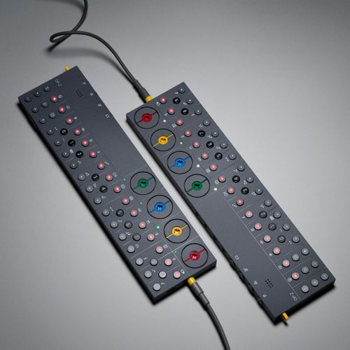 זוית נוספת Teenage Engineering OP-Z Portable Synthesizer & Sequencer