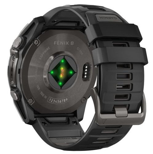 שעון חכם Garmin Fenix 8 AMOLED Sapphire 51mm טיטניום אפור קרבון בציפוי DLC עם רצועת סיליקון שחורה