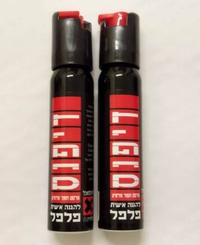 2 תרסיסי גז פלפל בגודל בינוני של חברת Defence