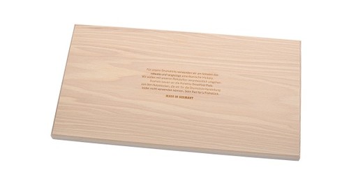 פד ארוחת בוקר :) 618109 קרש חיתוך עם סכין המחוברת למקל תופים המיוצר מ-American Hickory מבית ROHEMA (GERMANY)