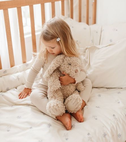 בובה פרוותית ורכה Cuddle - לולה הארנבת