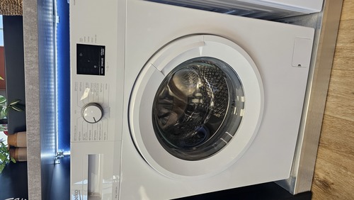 מכונת כביסה 8 קילו T8100R 
