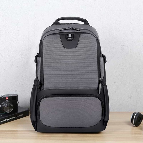  The Tech-Transporter Laptop Pack 
