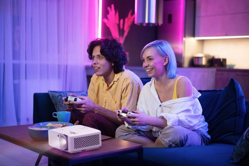 מקרן Optoma UHZ66