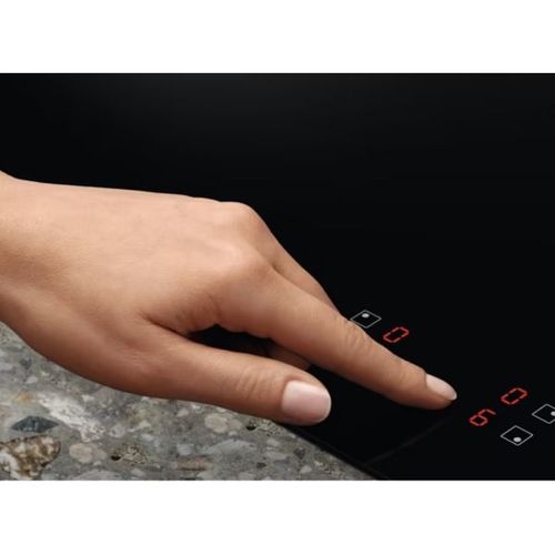 כיריים אינדוקציה Electrolux LIB60420CK 