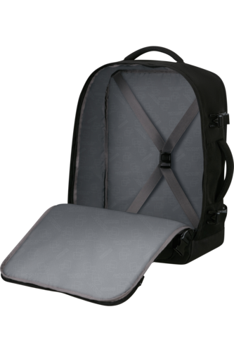  תיק גב LOW COST UNDER THE SEAT ענק ויעיל 38 ליטר שחור AMERICAN TOURISTER